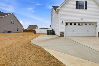 107 Salmon Ln in Princeton, NC - Building Photo - Building Photo