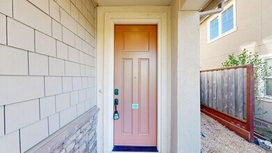 2548 Red Willow Dr in Santa Rosa, CA - Building Photo - Building Photo