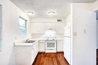 726 Old Martindale Rd in San Marcos, TX - Building Photo - Building Photo