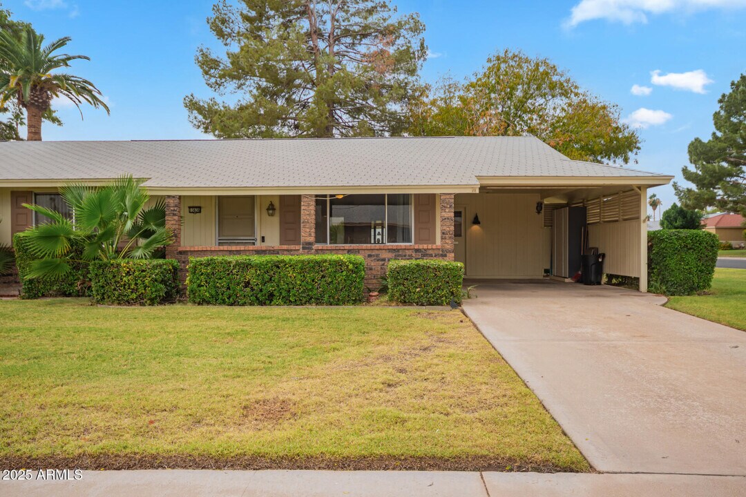 13636 N Redwood Dr in Sun City, AZ - Building Photo