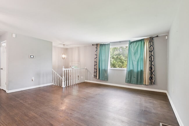 15401 Gardner Rd in Waldorf, MD - Building Photo - Building Photo