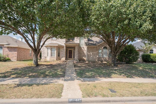 447 Maple Grove Dr in Cedar Hill, TX - Building Photo