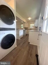 429 Hampton Ct in Falls Church, VA - Building Photo - Building Photo