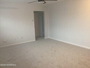 25 King James Ln in Atlantic Highlands, NJ - Building Photo - Building Photo