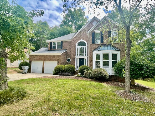 8709 Londonshire Dr in Charlotte, NC - Foto de edificio - Building Photo