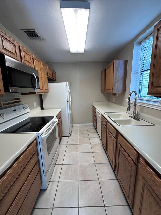 property at 2409 Leon St