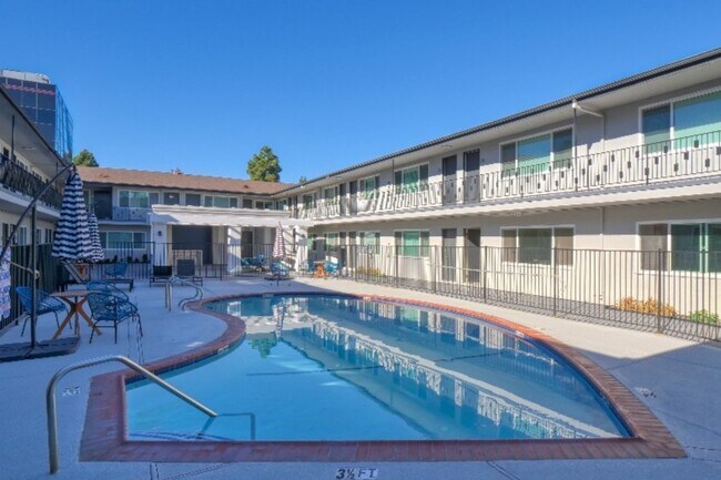 21107 Amie Ave in Torrance, CA - Building Photo - Building Photo