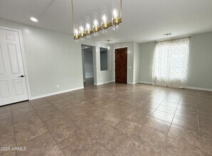 2472 E Mead Dr in Gilbert, AZ - Building Photo - Building Photo