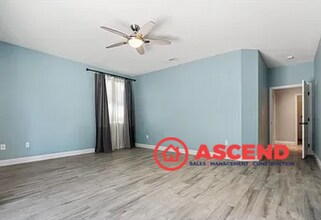 11311 Mezzadro Ave in Bakersfield, CA - Building Photo - Building Photo