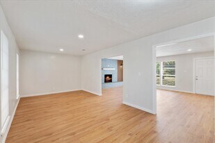 3811 Woodbriar Dr in Houston, TX - Building Photo