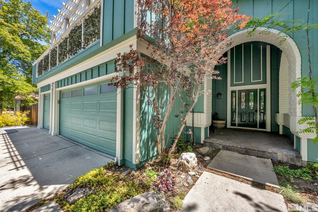 840 Twin Pines Rd in Reno, NV - Building Photo
