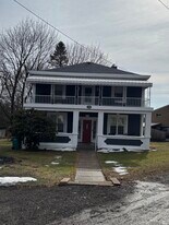 1626 Middle Rd, Unit 1 in Glenshaw, PA - Building Photo