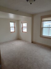 1207 Clinton Ave in Des Moines, IA - Building Photo - Building Photo