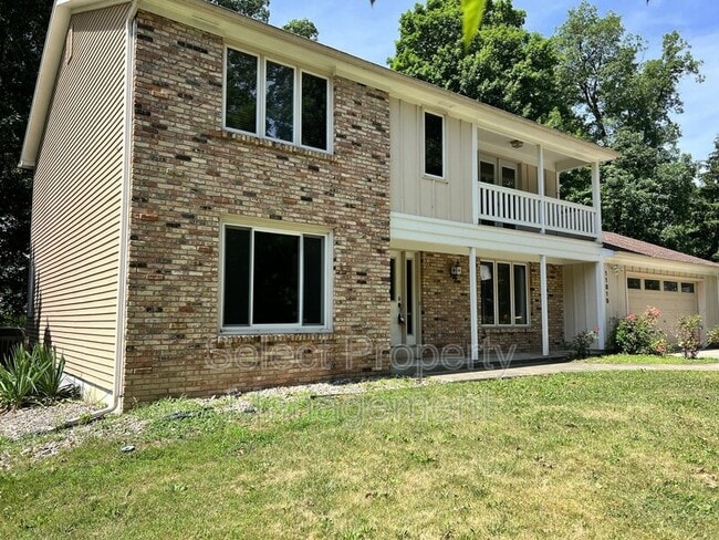 11819 Indigo Dr in Fort Wayne, IN - Building Photo - Building Photo