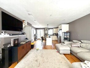 9 Park St in Boston, MA - Building Photo - Building Photo