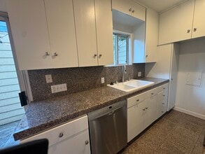 2912 11th St, Unit 3 in Santa Monica, CA - Building Photo - Building Photo