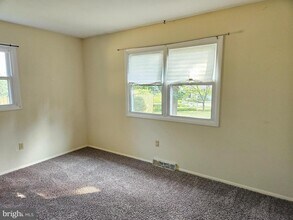 836 Brownsville Rd in Wernersville, PA - Building Photo - Building Photo