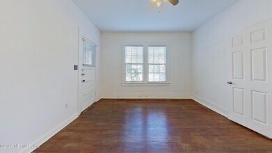 2210 Myra St in Jacksonville, FL - Building Photo - Building Photo