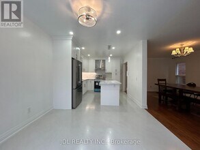 49 Melville St in Richmond Hill, ON - Building Photo - Building Photo