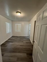 764 S White Ave in Pomona, CA - Building Photo - Building Photo