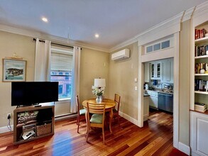 252 W Newton St in Boston, MA - Building Photo - Building Photo