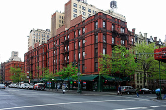 540-546 Columbus Ave in New York, NY - Building Photo - Building Photo