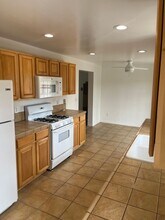 3821 Edna Pl in San Diego, CA - Building Photo - Building Photo