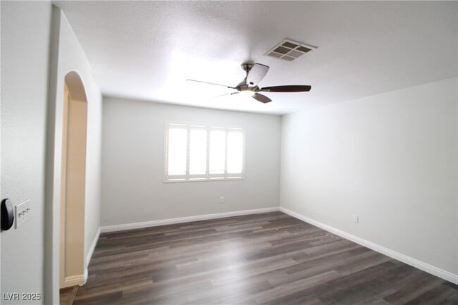 property at 301 Laguna Glen Dr