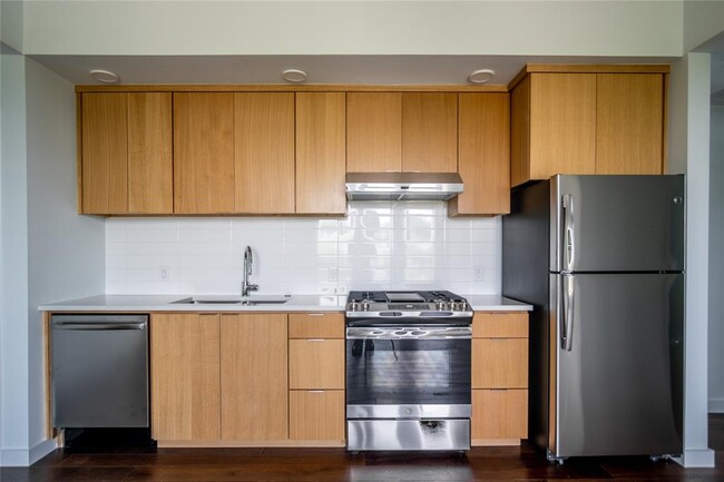 property at 1322 E 12th St