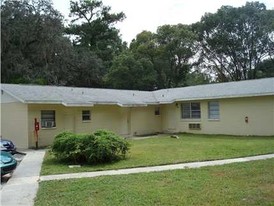 60-98 Ederington Dr in Brooksville, FL - Building Photo
