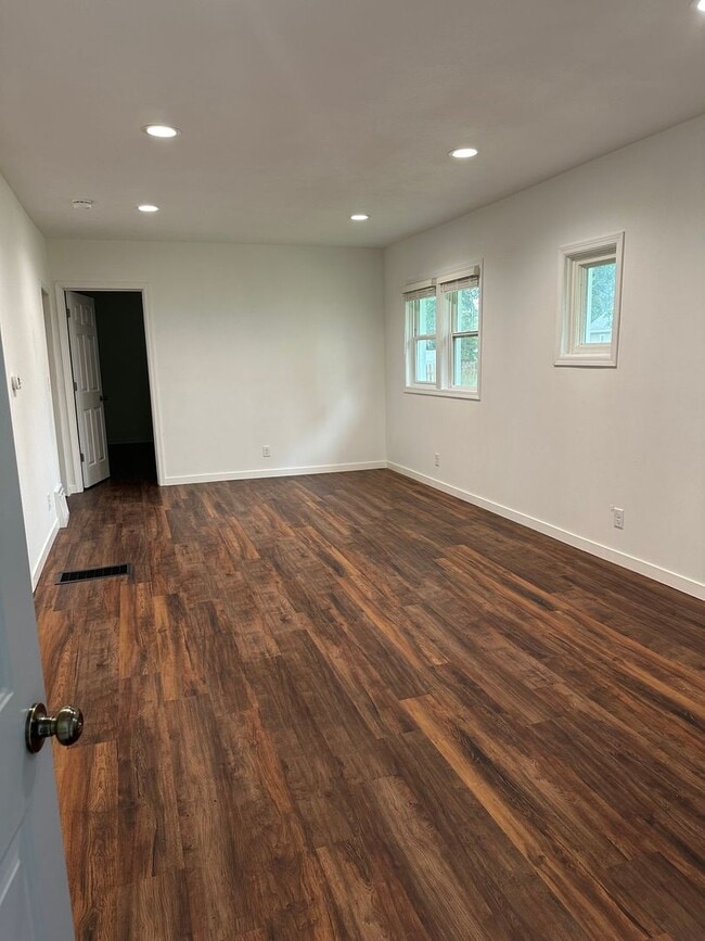 831 S 9th St in Norfolk, NE - Building Photo - Building Photo