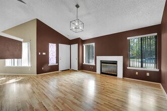 1105 Cloudcrest Ct in Arlington, TX - Building Photo - Building Photo