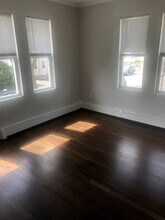 70 Safford St in Quincy, MA - Building Photo - Building Photo