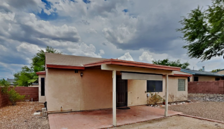 772 S Granite Falls Dr in Tucson, AZ - Foto de edificio