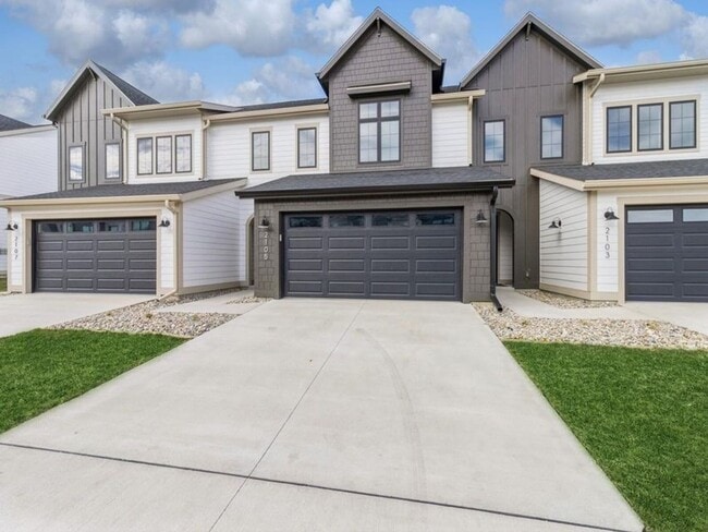 property at 2007 Lacey Dr