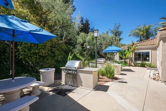 Emerald Pointe in Diamond Bar, CA - Building Photo - Building Photo