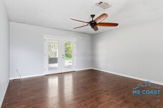 208 Charles Ave in Long Beach, MS - Building Photo - Building Photo