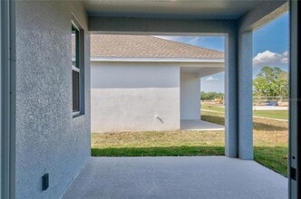 1403 Brentwood Dr in Kissimmee, FL - Foto de edificio - Building Photo