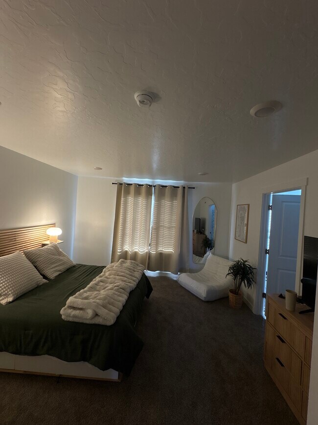 1744 E Albion Dr in Salem, UT - Building Photo - Building Photo