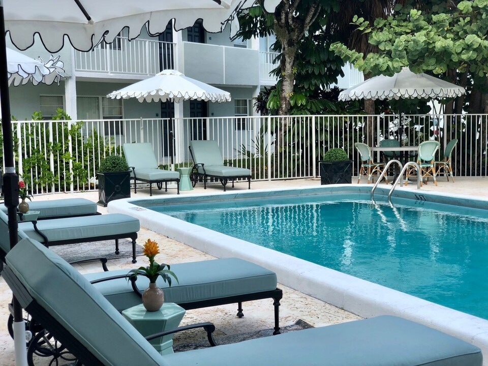 West Palm Lane Apartments in West Palm Beach, FL - Building Photo