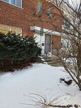 8649 Niles Center Rd in Skokie, IL - Building Photo - Building Photo