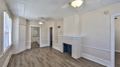 201 N Wild Olive Ave, Unit 1 in Daytona Beach, FL - Building Photo - Building Photo