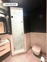 324 W 47th St in New York, NY - Building Photo - Building Photo