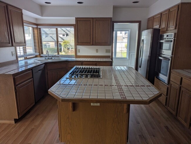 33101 12th Ct SW in Federal Way, WA - Building Photo - Building Photo