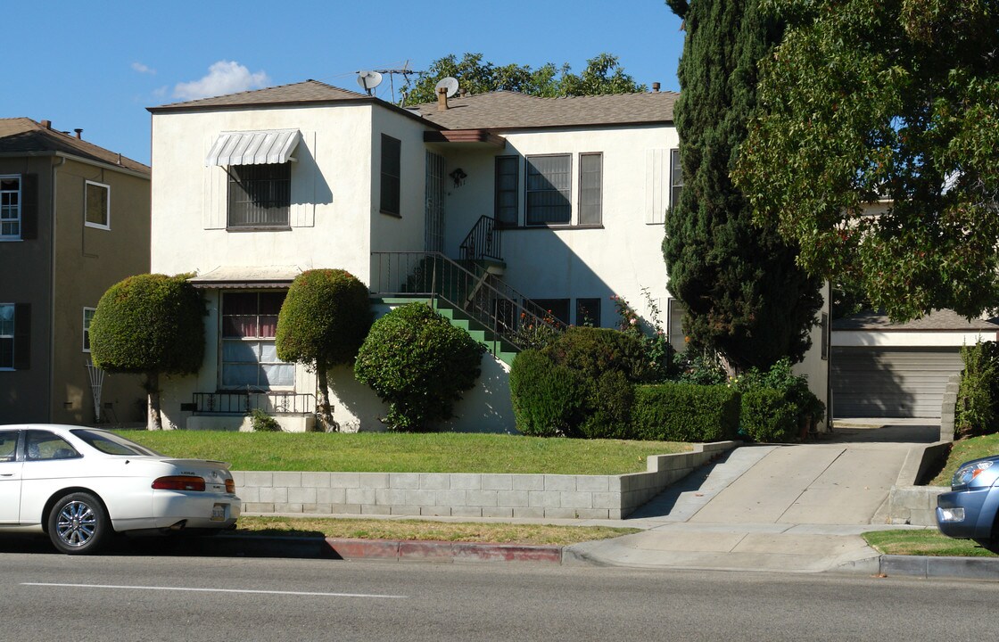 1309 E Broadway in Glendale, CA - Building Photo