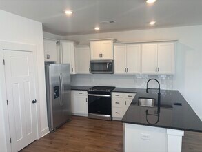 484 Ml Pk Wy in Spartanburg, SC - Building Photo - Building Photo