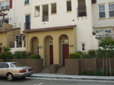 4309 Clarinbridge Cir in Dublin, CA - Foto de edificio