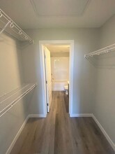 1605 17 St SE in Calgary, AB - Building Photo - Building Photo