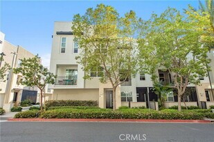 2208 Synergy in Irvine, CA - Building Photo