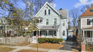 79 Maple St in New Haven, CT - Building Photo - Building Photo